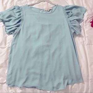 Flutter Sleeve Loft Blouse